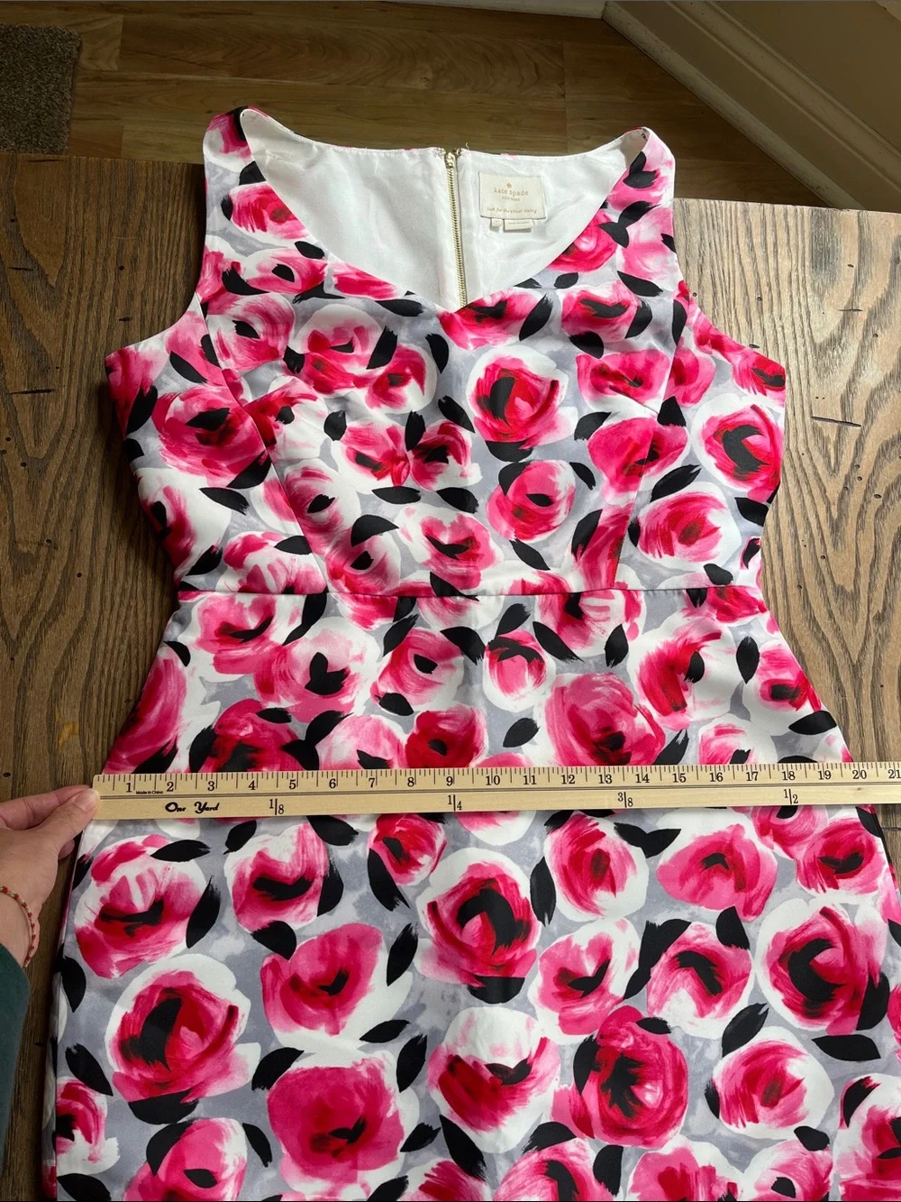 Like NEW! kate spade Pink and Black Floral Midi sleeveless dress size 12
